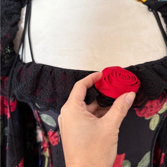 For love and lemons roses dress size medium NWT - Picture 5 of 7